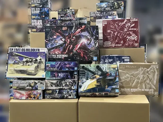 ガンプラトップ画像