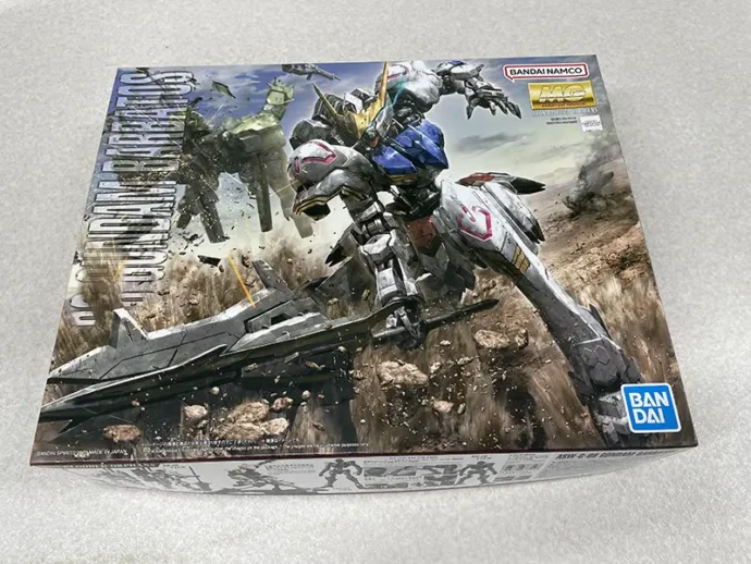 MG 1/100 ガンダム・バルバトス　パッケージ