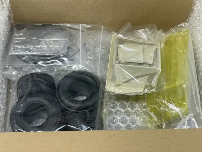 E.JAN 1/12 M23 76日本GPコンバージョンキット　内容