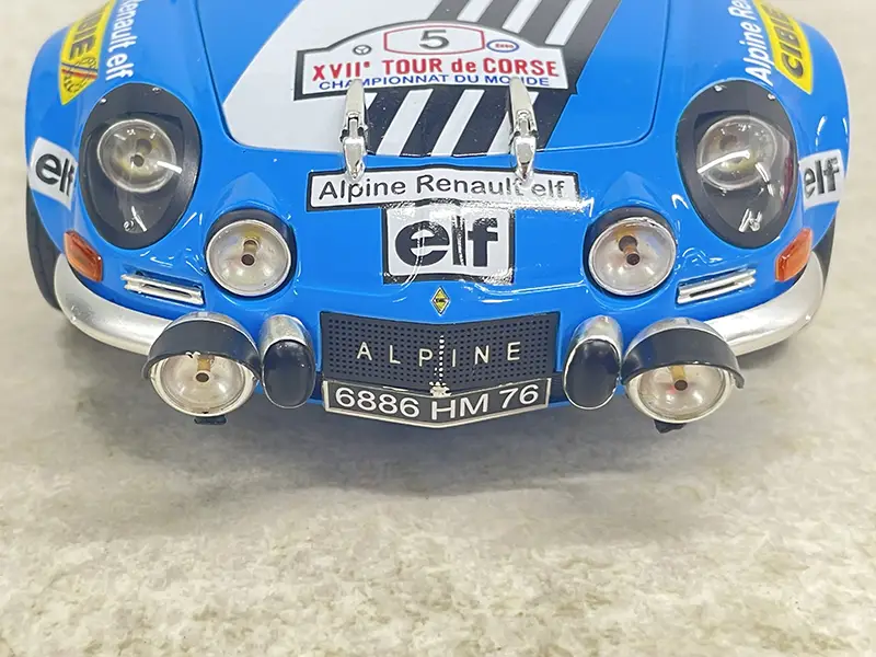 京商 1/18 アルピーヌ A110 1973 Tour de Corse Rally #5　フロント