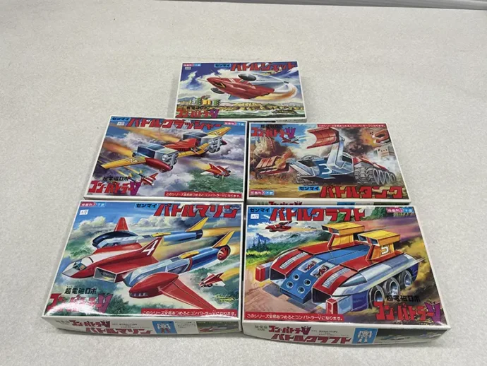 バンダイ カスタムシリーズ 超電磁ロボ コン・バトラーV バトルマシン　パッケージ