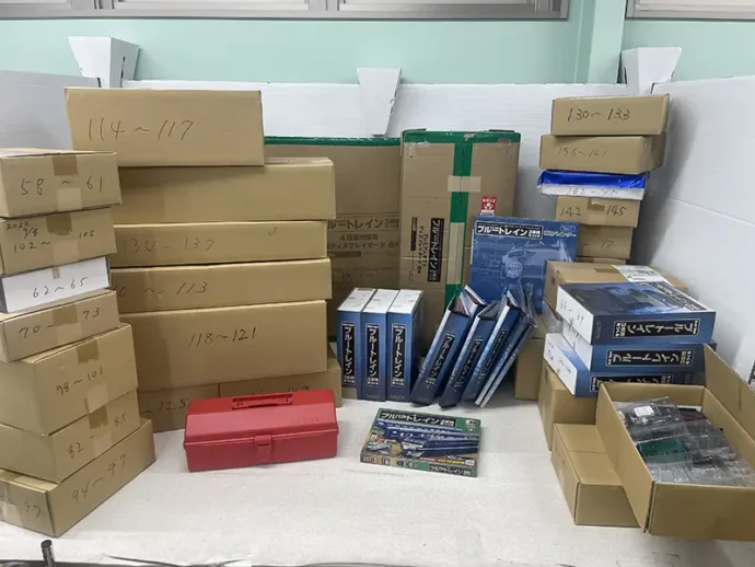 アシェット「ブルートレイン 3車両をつくる」トップ画像