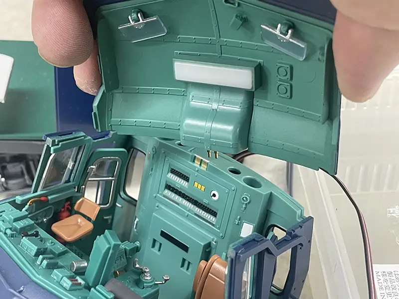 アシェット「ブルートレイン 3車両をつくる」運転席１