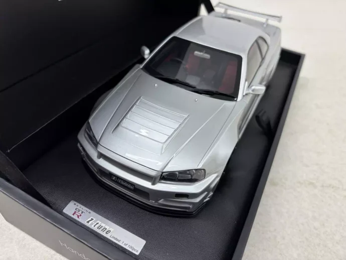 ポストホビー 1/18 ニスモ R34 GT-R Z-tune