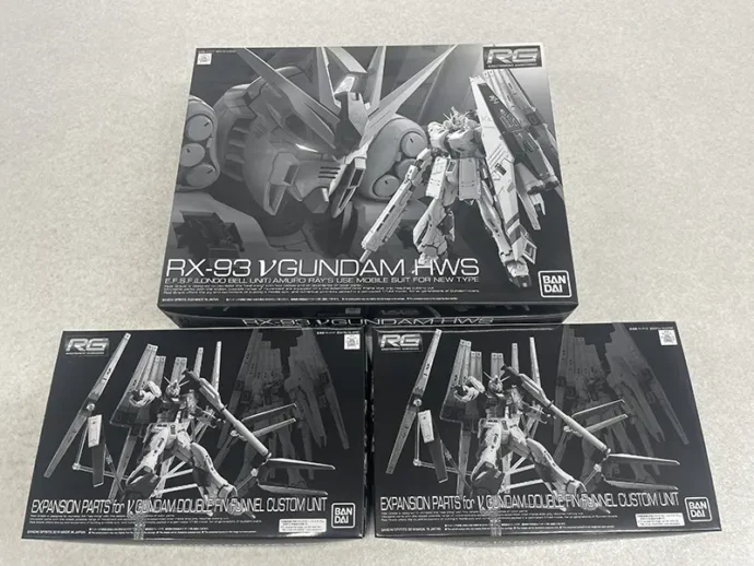 RG νガンダム パッケージ