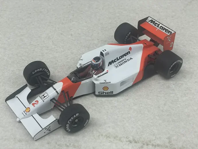 PMA MINICHAMPS 1/18 マクラーレンホンダ MP4/7 1992 ＃2　本体