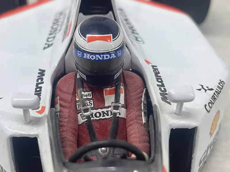 PMA MINICHAMPS 1/18 マクラーレンホンダ MP4/7 1992 ＃2　コックピット