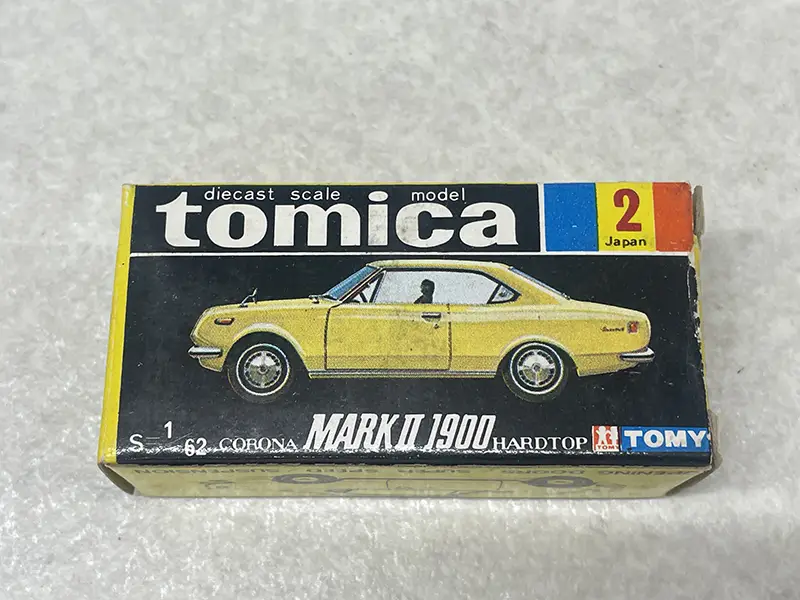 トミカ 2 コロナ マークII 1900 ハードトップパッケージ
