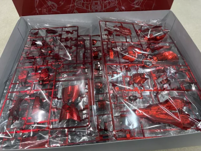 RG 1/144 ガンダムベース限定 サザビー [メカニカルコアメッキ] 買取