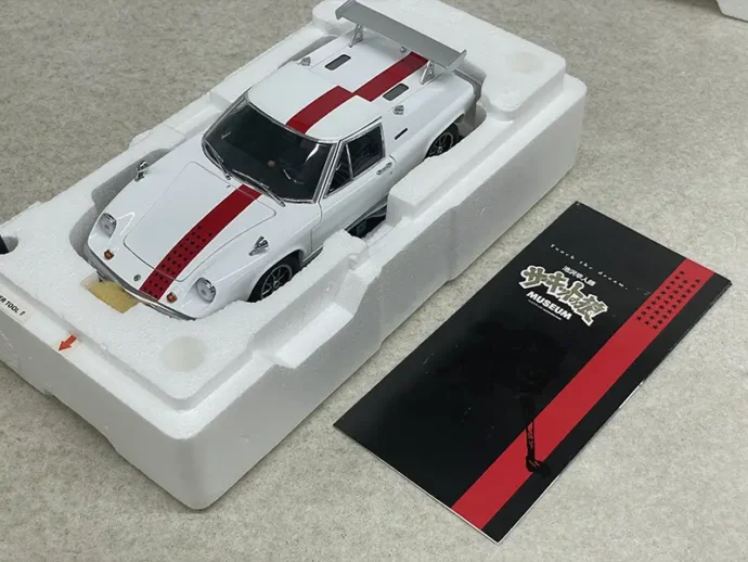 MINICHAMPS サーキットの狼　ロータスヨーロッパスペシャル　本体
