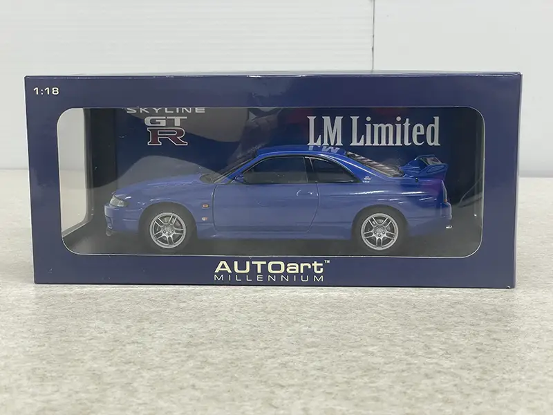 スカイラインGT-R V-SPEC LM LIMITED（R33）（CHAMPIION BLUE