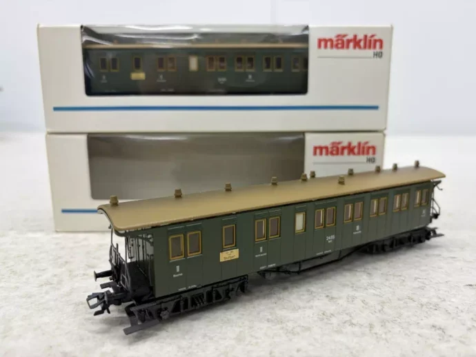 Marklin HO 4210 Express Train Passenger Car 2nd / 3rd Class Kwsts