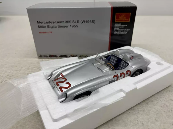 CMC 1/18 Mercedes-Benz 300SLR W196S Mille Miglia 1955