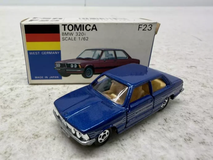 F23 BMW 320i