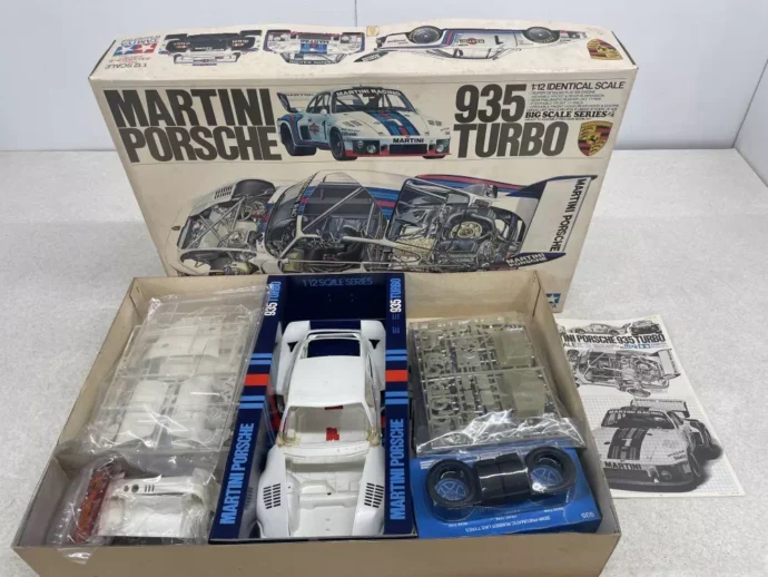 タミヤ 1/12 ポルシェ ターボ RSR 934 レーシング