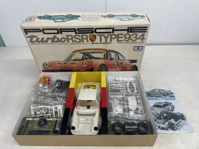 タミヤ 1/12 ポルシェ ターボ RSR 934 レーシング