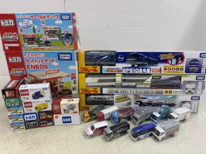 トミカ プラレール 買取