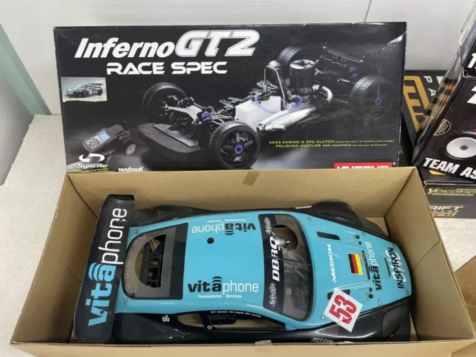京商 1/8 インファーノ GT2 RACESPEC アストンマーチン DBR9 レディセット