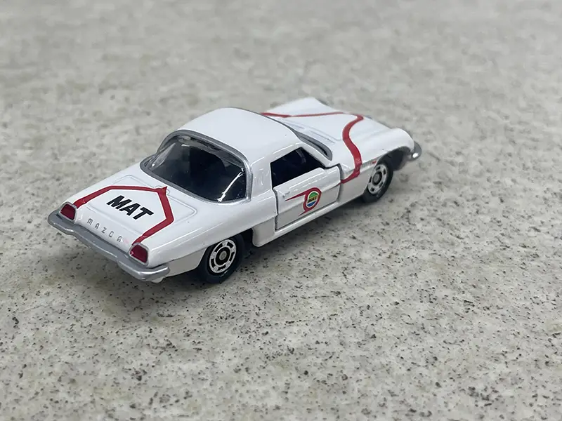 トミカ マットビハイクル リア